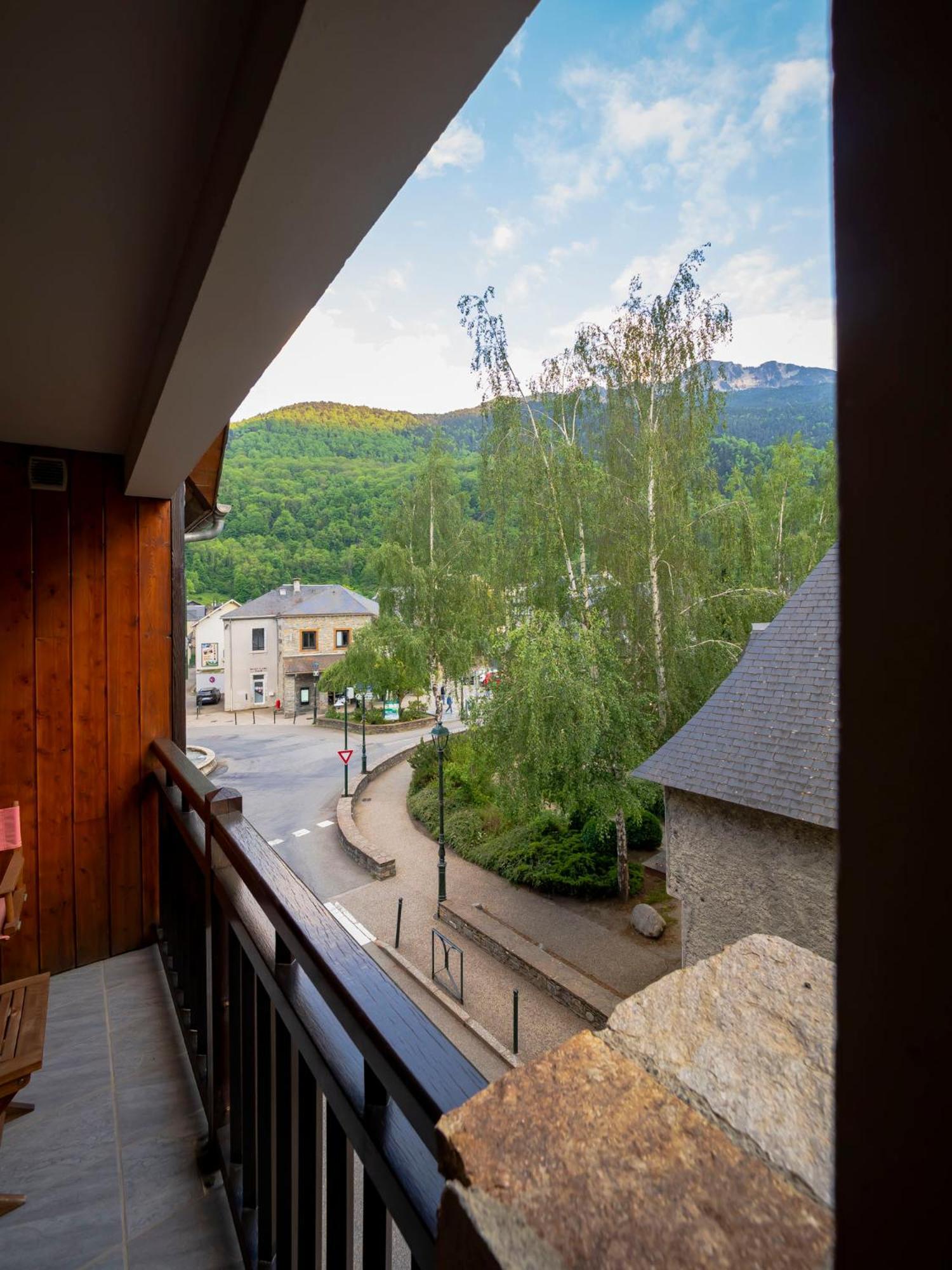 L'Appart De Lary Saint-Lary-Soulan Exterior photo